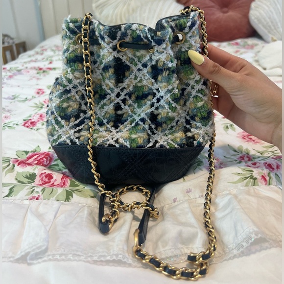Tory Burch Fleming Tweed Mini Bucket Bag - Picture 2 of 4